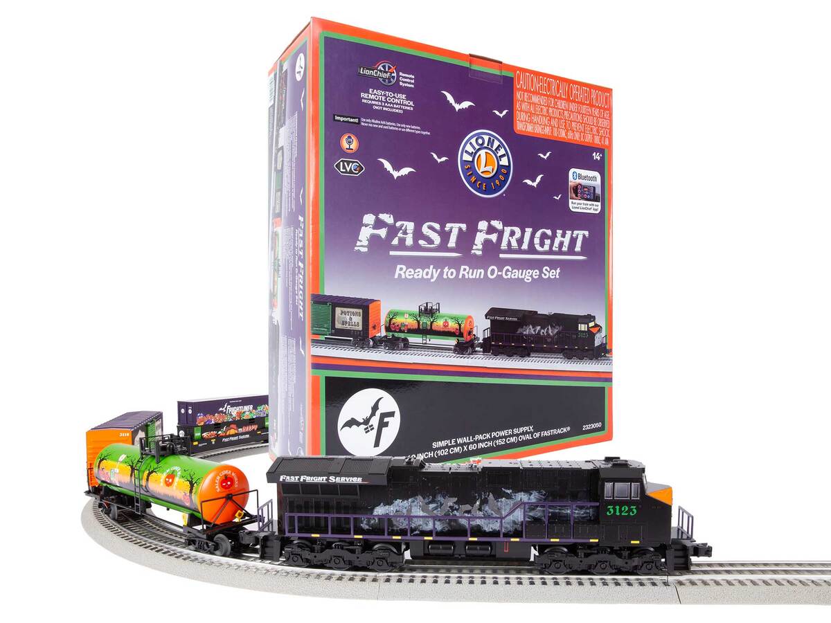 Lionel 2323050 Fast Fright Halloween O Gauge LionChief Diesel Loco Starter Set
