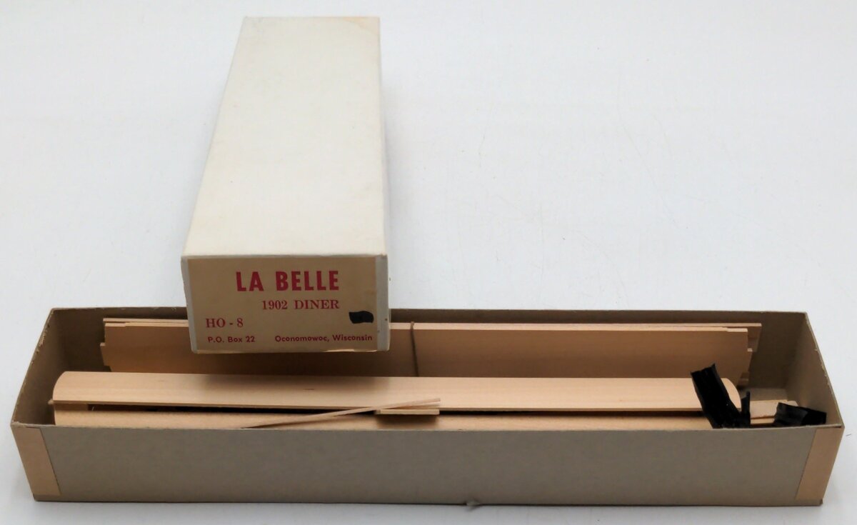 LaBelle Woodworking Co. HO-8 HO 1902 Dinner Closed Vestibule Car Kit