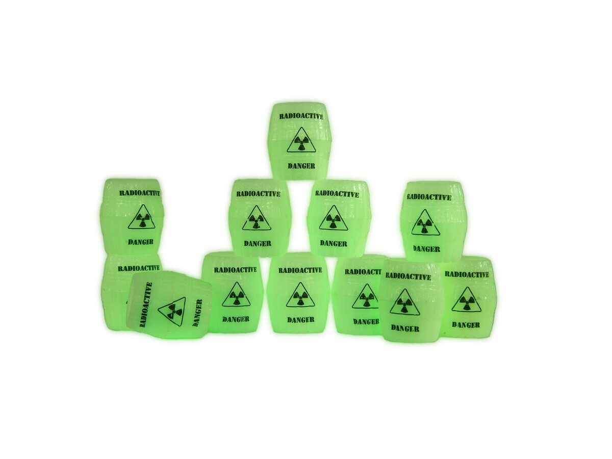 Lionel 2330040 O Area51 Glow In The Dark Haz-Mat Barrels