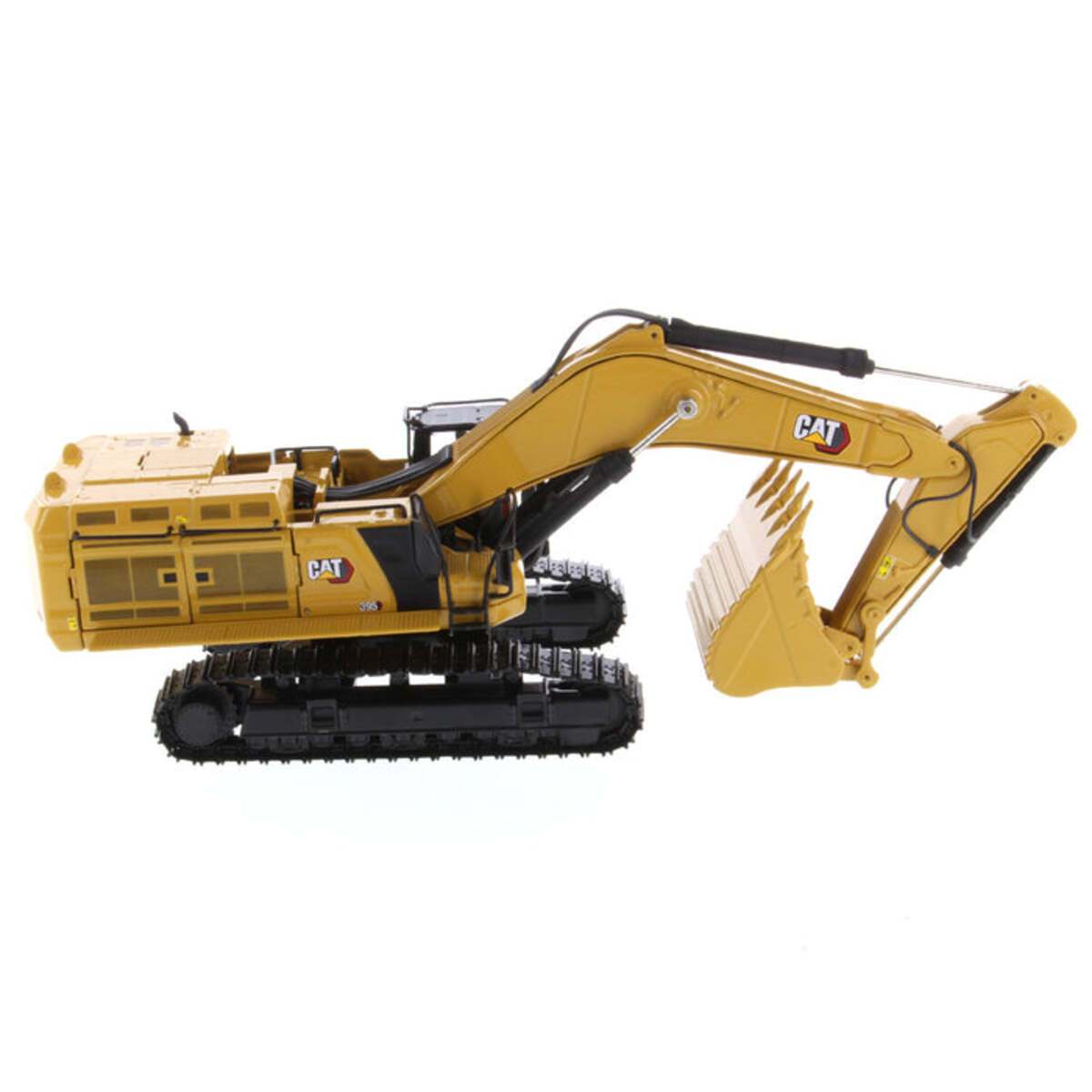 DieCast Masters 85959 1:50 CAT 395 Next Gen Hydraulic Excavator Diecast Model