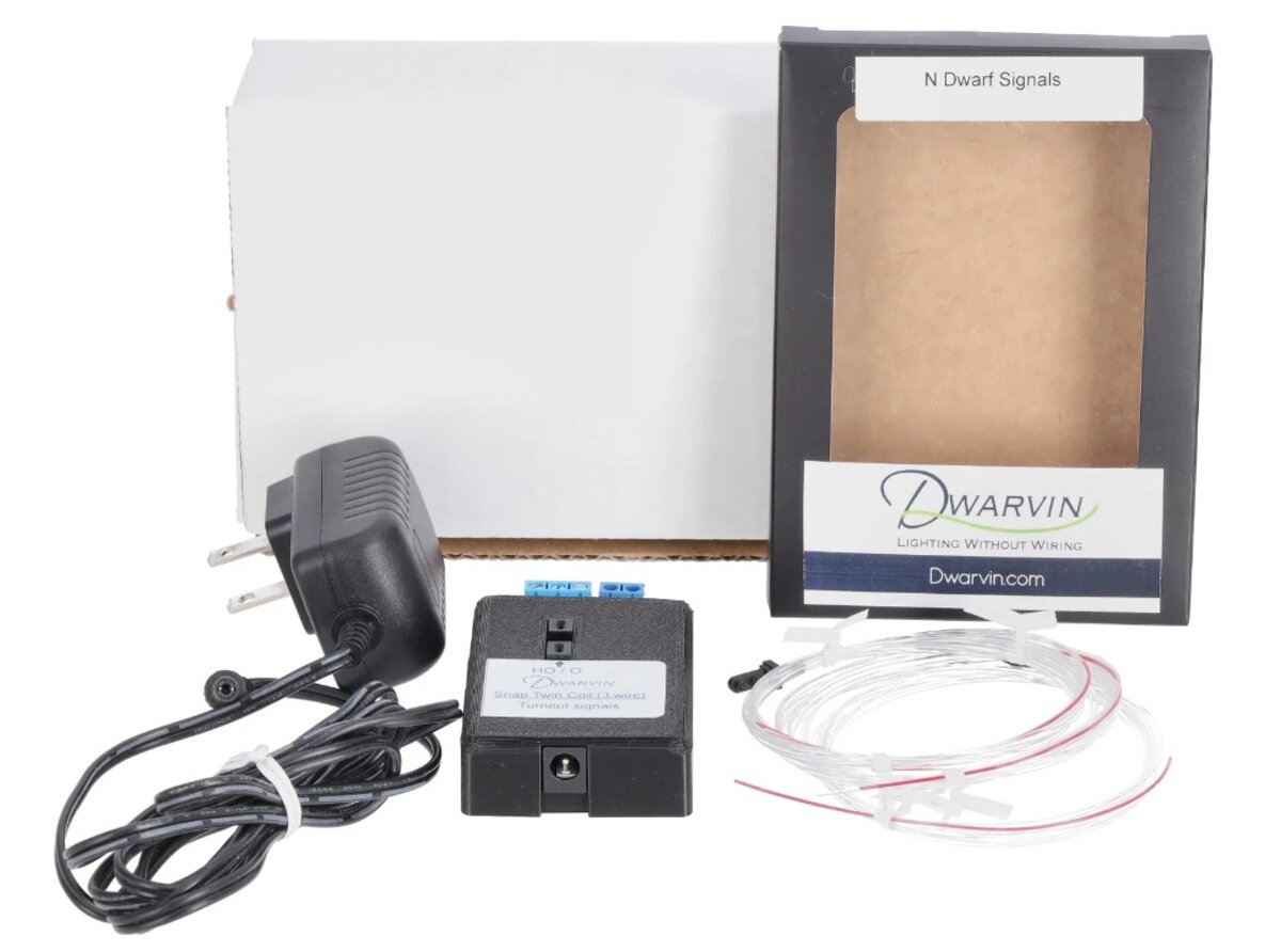 Dwarvin DVTSTC3-2 N Turnout Twin Coil 3 Wire 3 Dwarf Signals w/Pwr Supply -Black