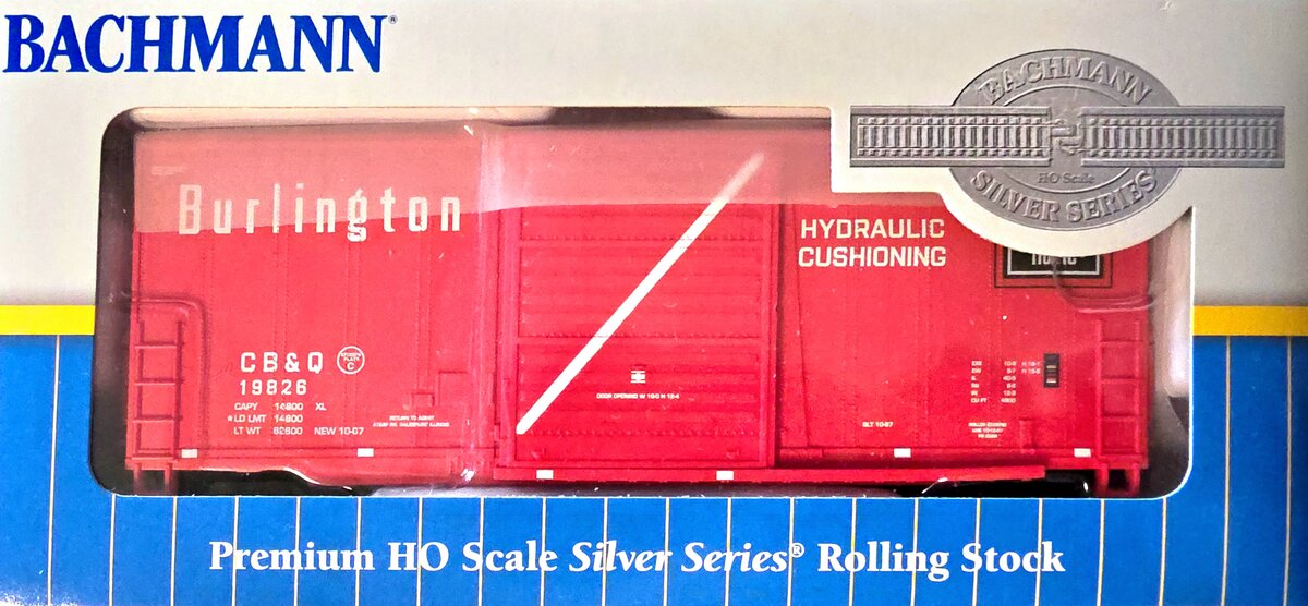 Bachmann 18206 HO Burlington 40' Hi-Cube Boxcar #19826