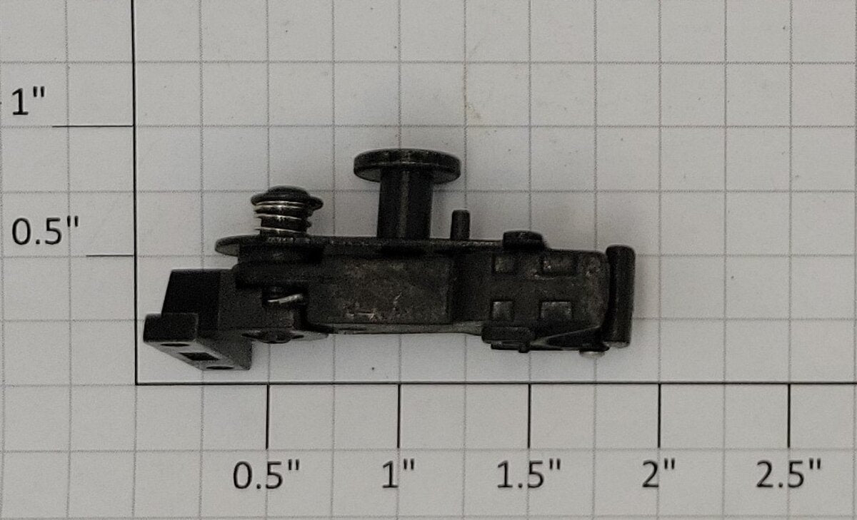 K-Line K2630-01-10 Coupler Arm with Mounting Bracket & Centering Spring Assembly