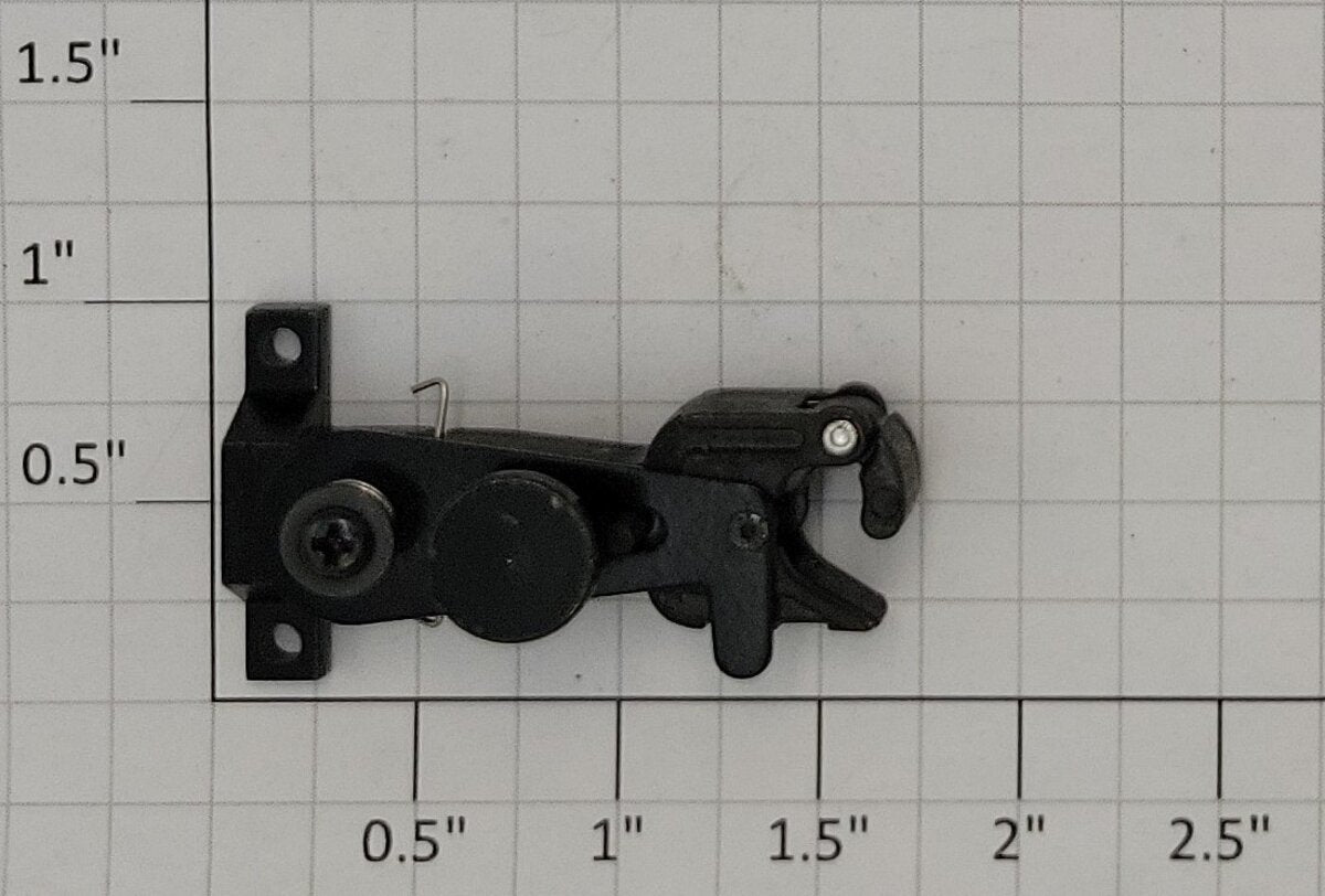 K-Line K2630-01-10 Coupler Arm with Mounting Bracket & Centering Spring Assembly