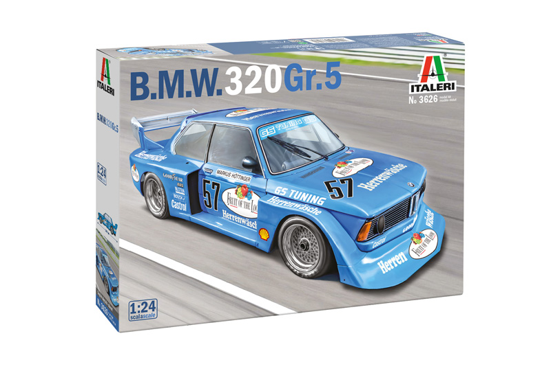 Italeri 3626 1:24 B.M.W. 320 Group 5 Plastic Model Kit