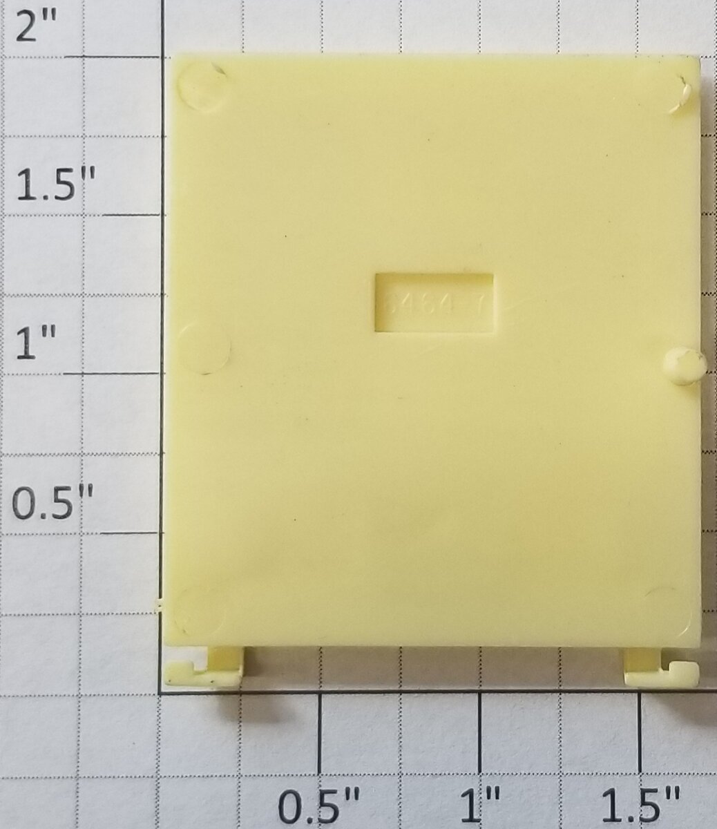 Lionel 7601-12 Pale Yellow 5-Panel Boxcar Door with Door Guides Fits #7701