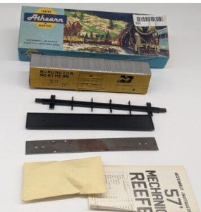 Athearn 5466 HO BN Western Fruit Express 57' Reefer # 9345 Kit