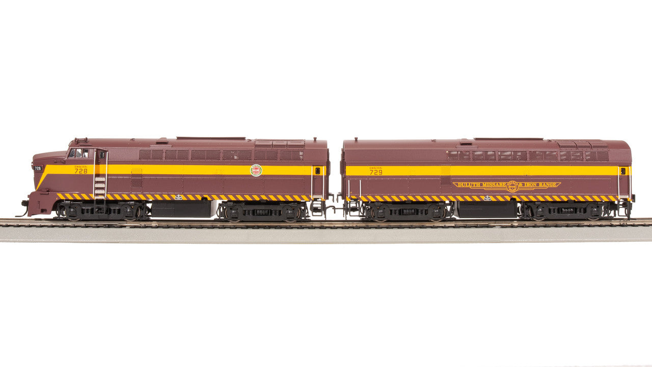 Broadway Limited 7704 HO DMIR RF-16 Sharknose A/B Diesel Locomotive #728/729
