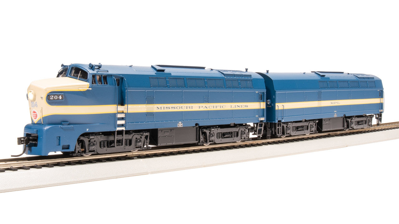 Broadway Limited 7706 HO MP RF-16 Sharknose A/B Diesel Locomotive #204/204B