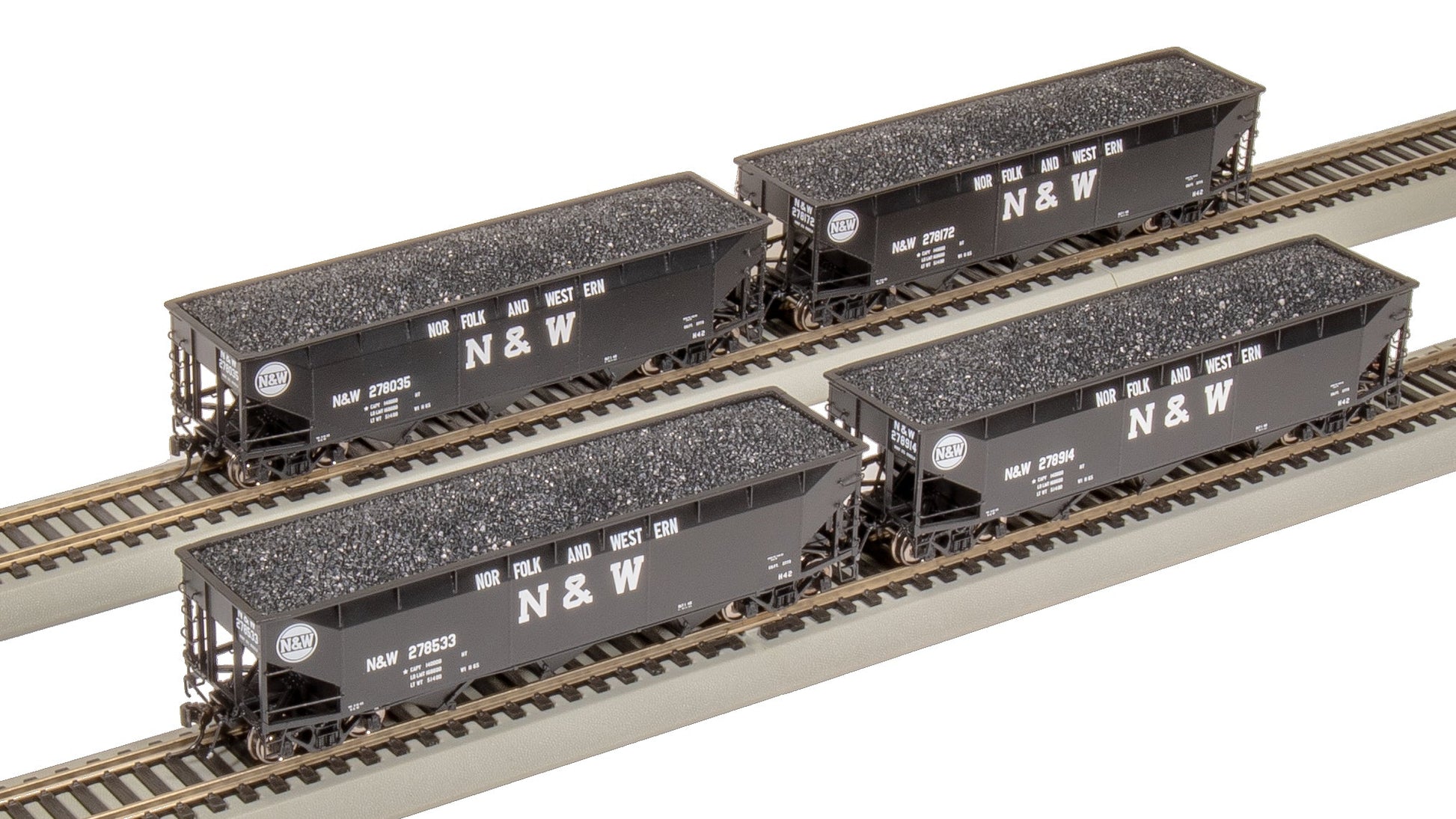 Broadway Limited 8115 HO Norfolk & Western AAR 70-Ton 3-Bay Hopper (Pack of 4)
