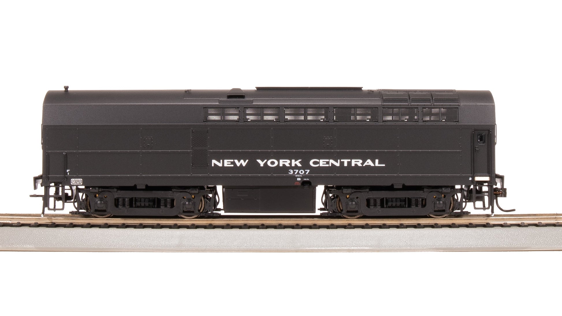Broadway Limited 8277 HO NYC BF-16 Sharknose B-Unit Diesel Locomotive #3707