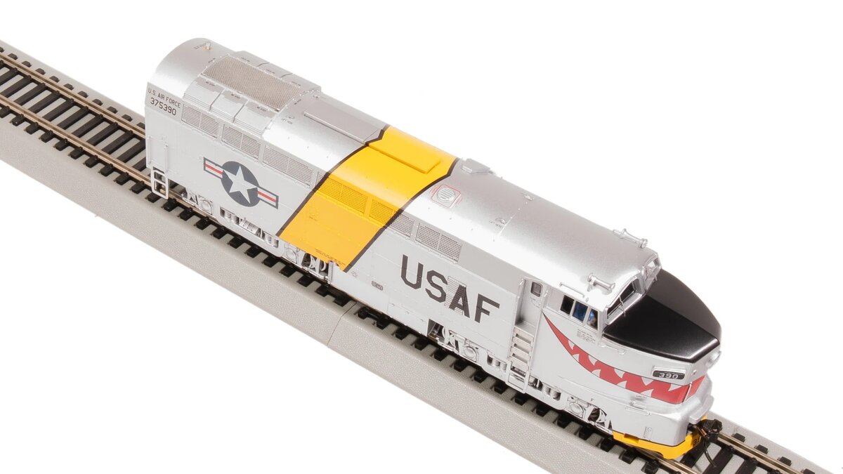 Broadway Limited 8290 HO USAF Fantasy BF-16 Sharknose A Diesel Locomotive #390
