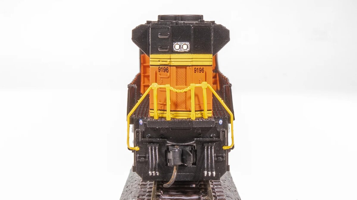 Broadway Limited 8413 N BNSF EMD SD70ACe Diesel Locomotive Sound/DC/DCC #9283