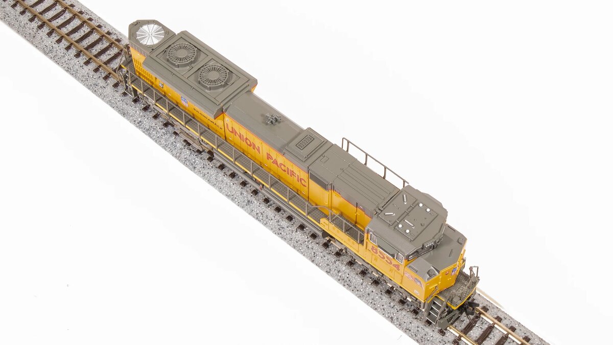 Broadway Limited 8430 N UP EMD SD70ACe Diesel Locomotive Sound/DC/DCC #8608