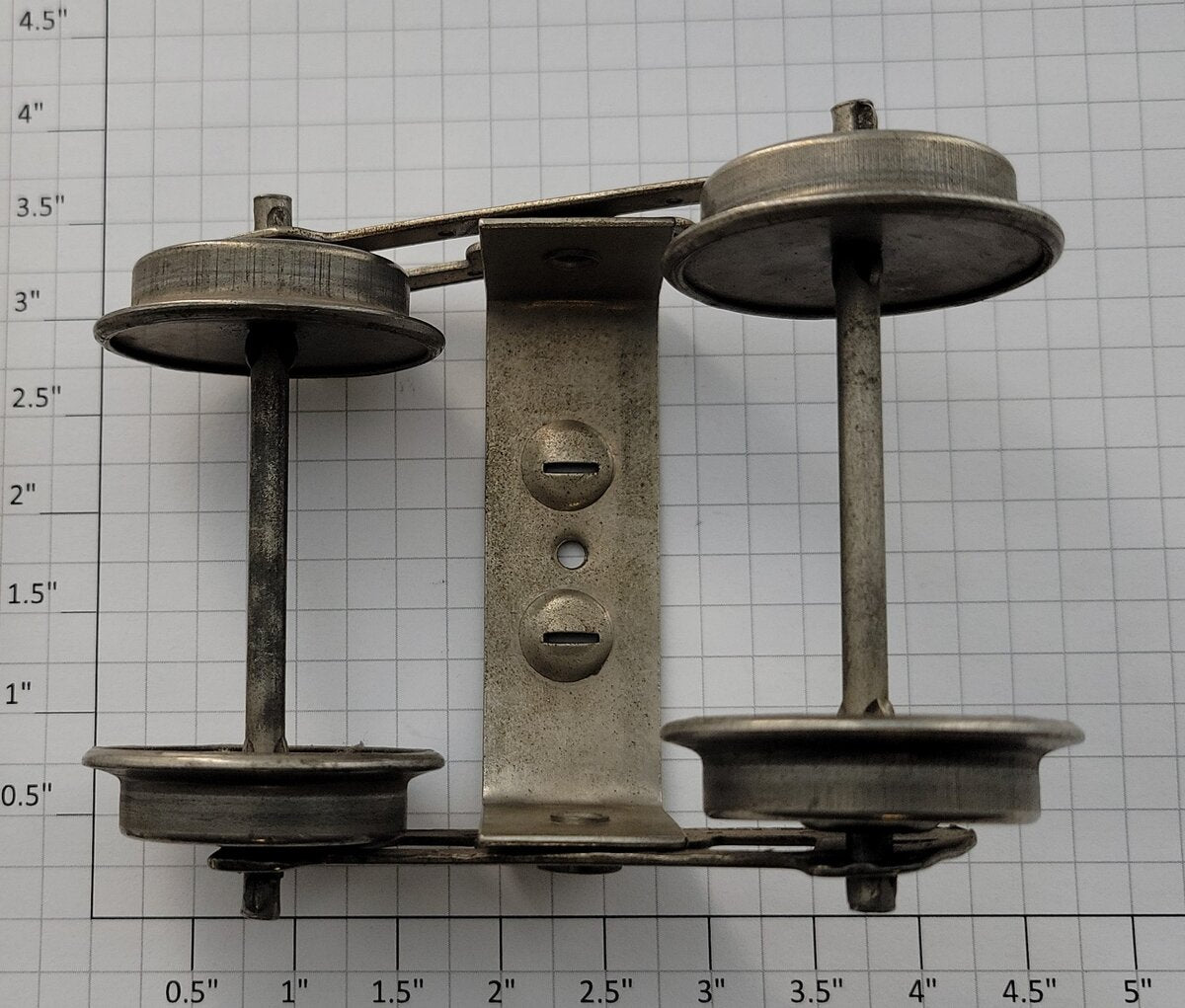 Lionel 10-2 Prewar 3-Rivet Truck without Screw and Collector Assembly
