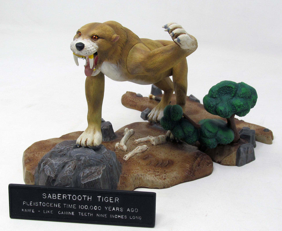 Atlantis Models 733 1:13 Prehistoric Scenes: Saber Tooth Tiger Plastic Model Kit