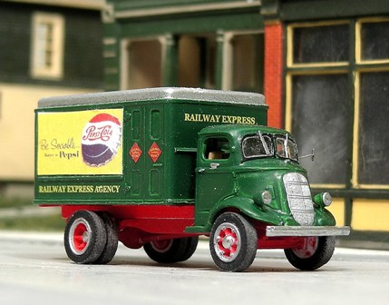 Sylvan Models V-367 HO Railway Express Delivery Truck Resin Kit