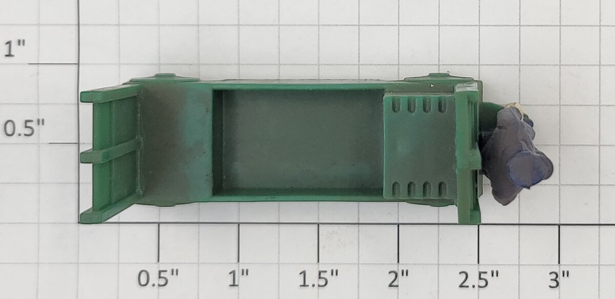 Lionel 356-34 O Gauge Dark Green Baggage Cart Truck with Figure and Pads