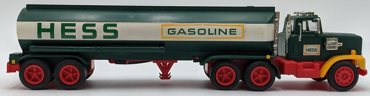 Hess 1977 Toy Tanker Truck