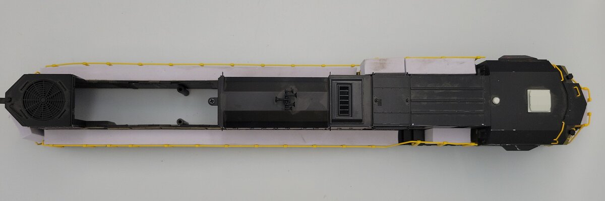 Lionel 1847-1 O Gauge Black & Gold Painted BTO Monon Diesel Loco Shell #1847