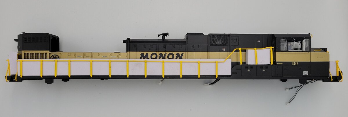 Lionel 1847-1 O Gauge Black & Gold Painted BTO Monon Diesel Loco Shell #1847