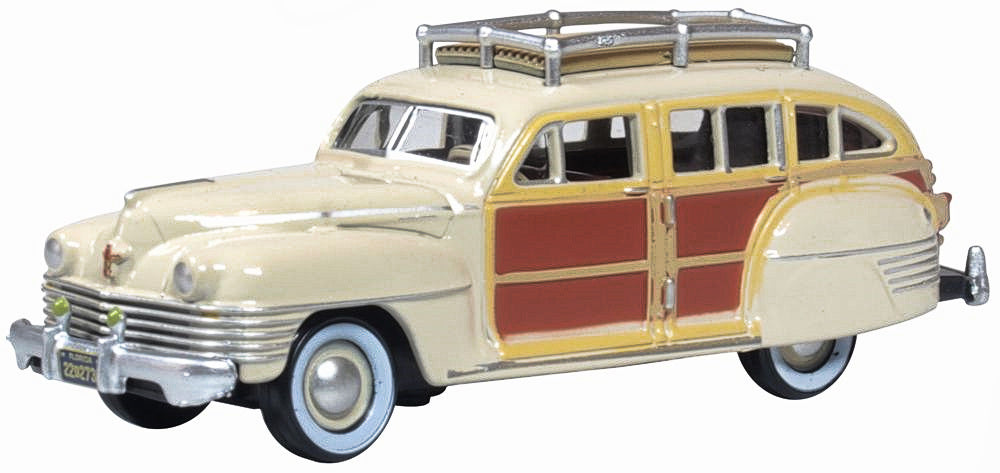 Oxford Diecast 87CB42003 HO Catalina Tan 1942 Chrysler T & C Woody Wagon