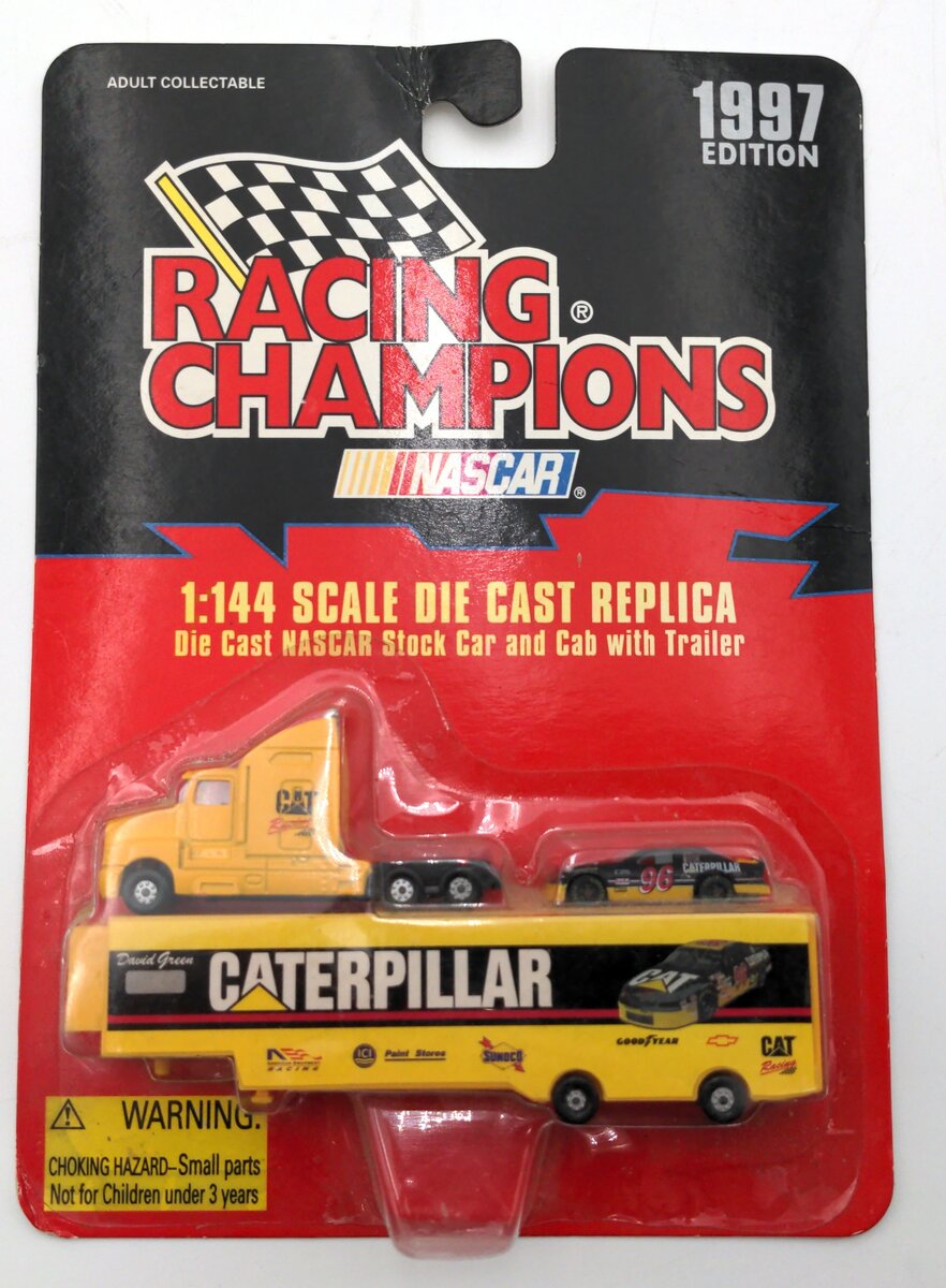 Racing Champions 09192 1:144 Caterpillar Stock Car and Cab/ Trailer Racing