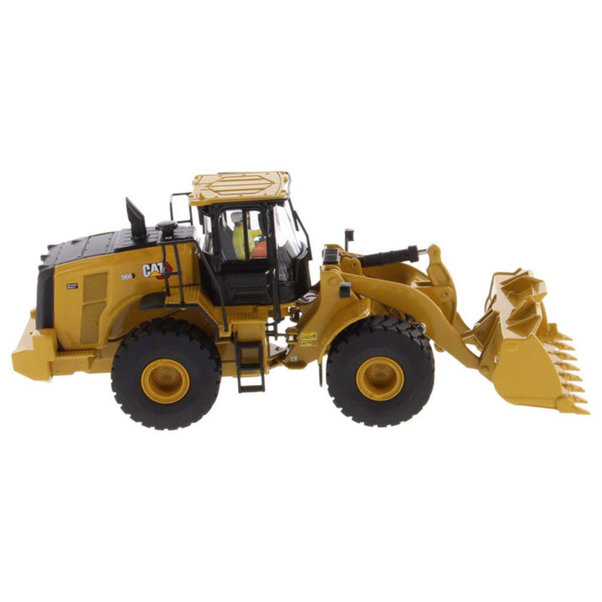DieCast Masters 85686 1:150 Caterpillar 966 Wheel Loader Diecast Model