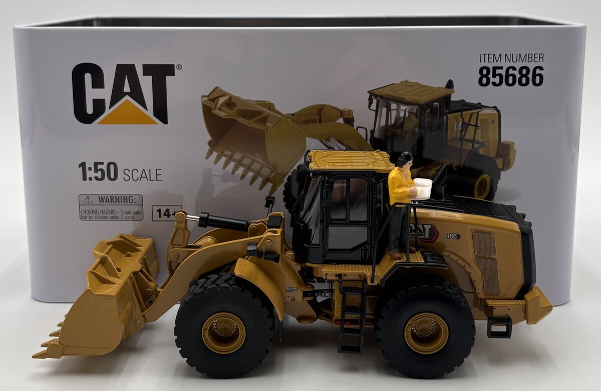 DieCast Masters 85686 1:150 Caterpillar 966 Wheel Loader Diecast Model