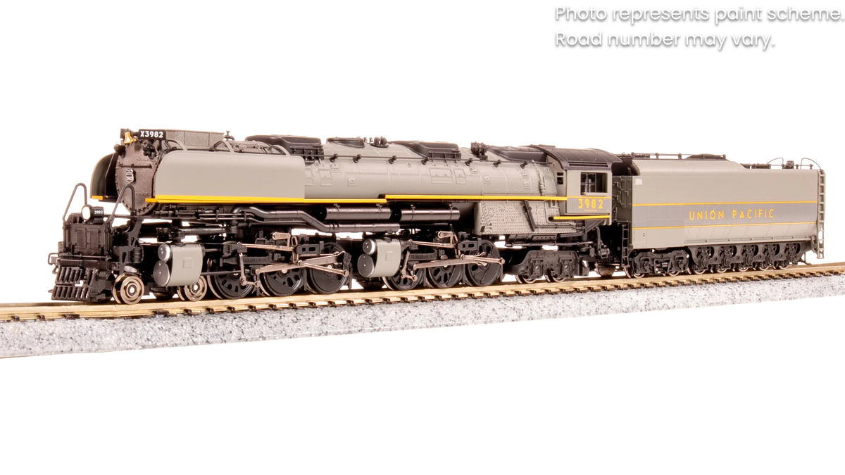 Broadway Limited 6984 N UP Challenger 4-6-6-4 Steam Locomotive Oil Tender #3982