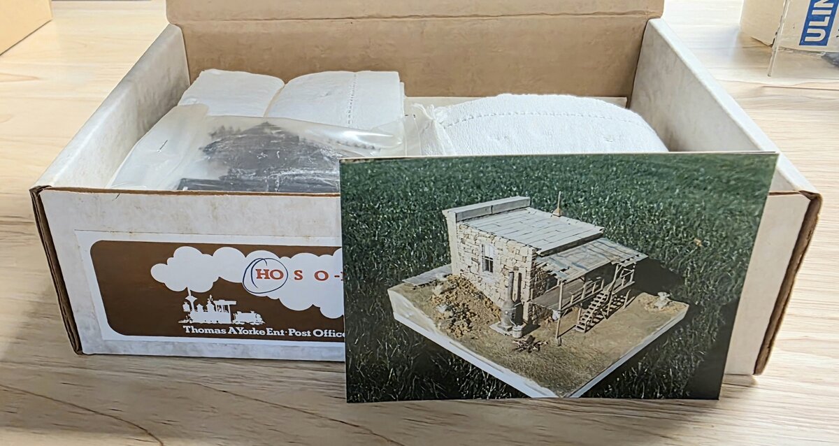 Thomas A Yorke Ent 144 HO Scale Chinese Laundry Building Kit