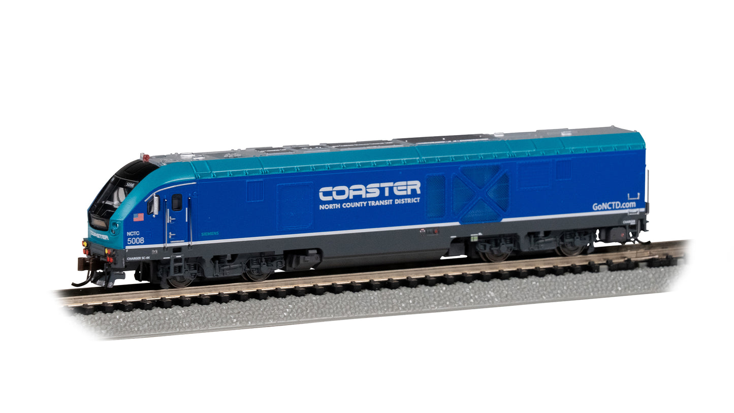Bachmann 67956 N NCTD Coaster Siemens SC-44 Charger Diesel Electric Loco #5008