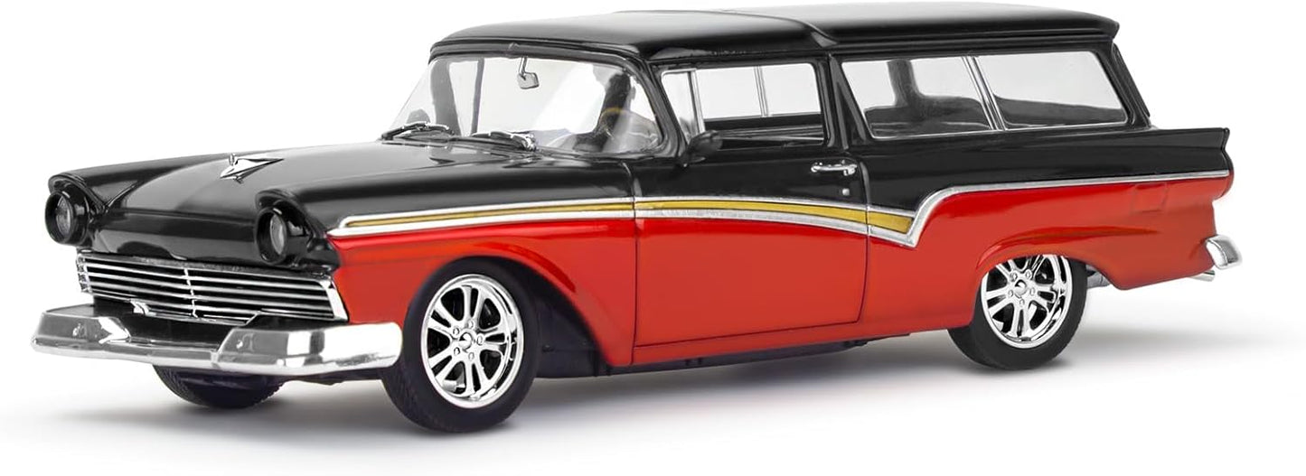 Revell 14548 1:25 '57 Ford Del Rio Ranch Wagon Plastic Model Kit