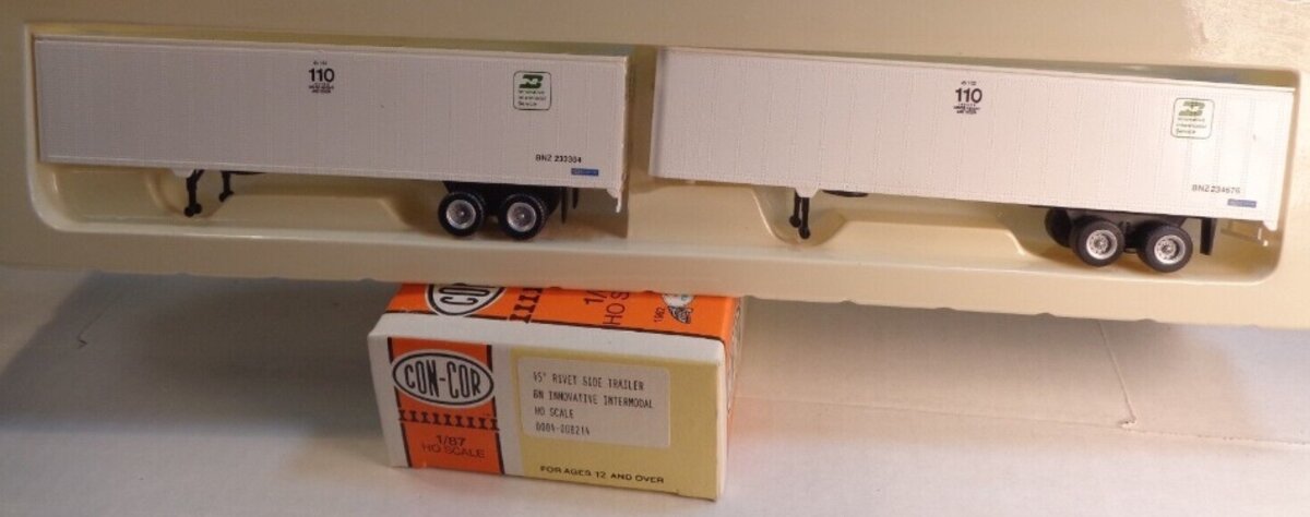 Con-Cor 0004-008214 HO BN Innovative Intermodal 45' Rivet Side Trailer(Box of 2)