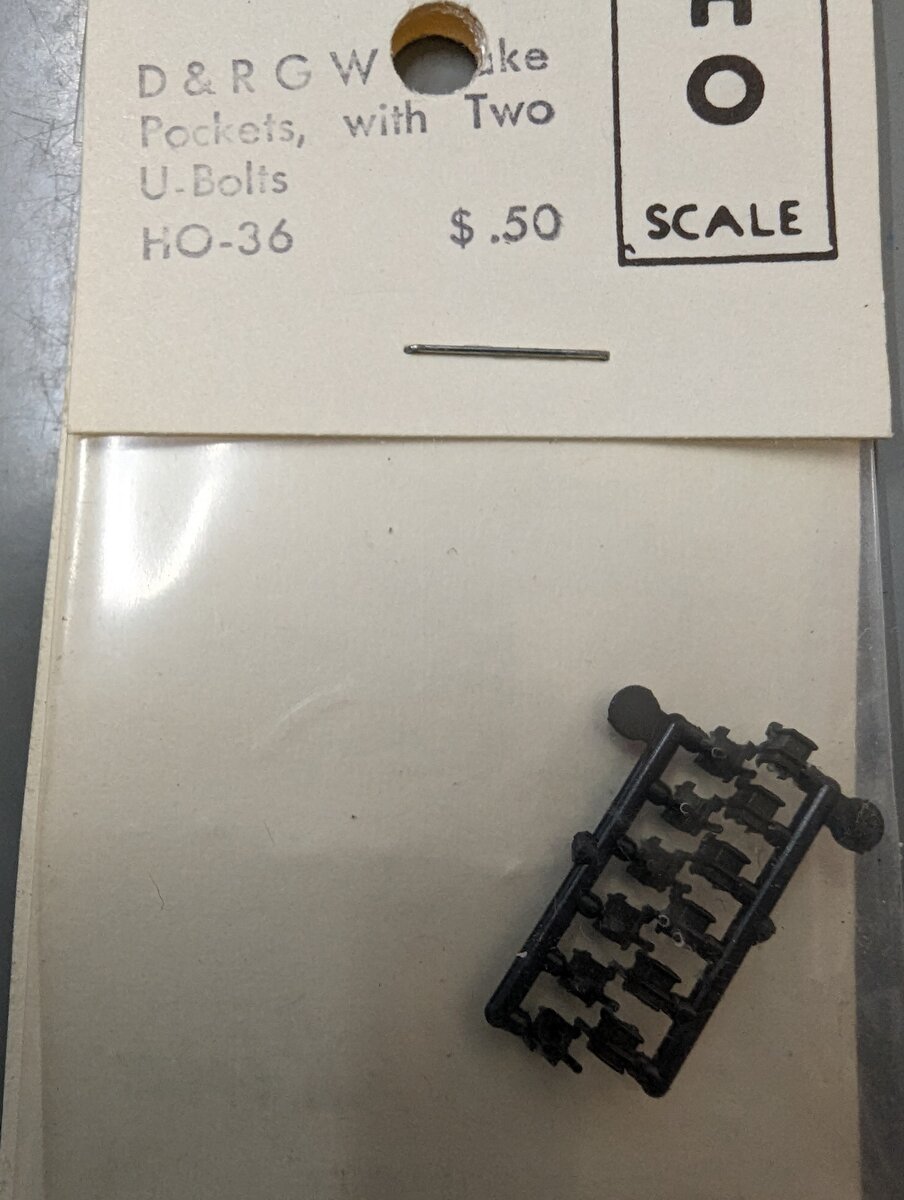 Grandt Line 36 HO D&R G W Brake Pockets w/2 U-Bolts