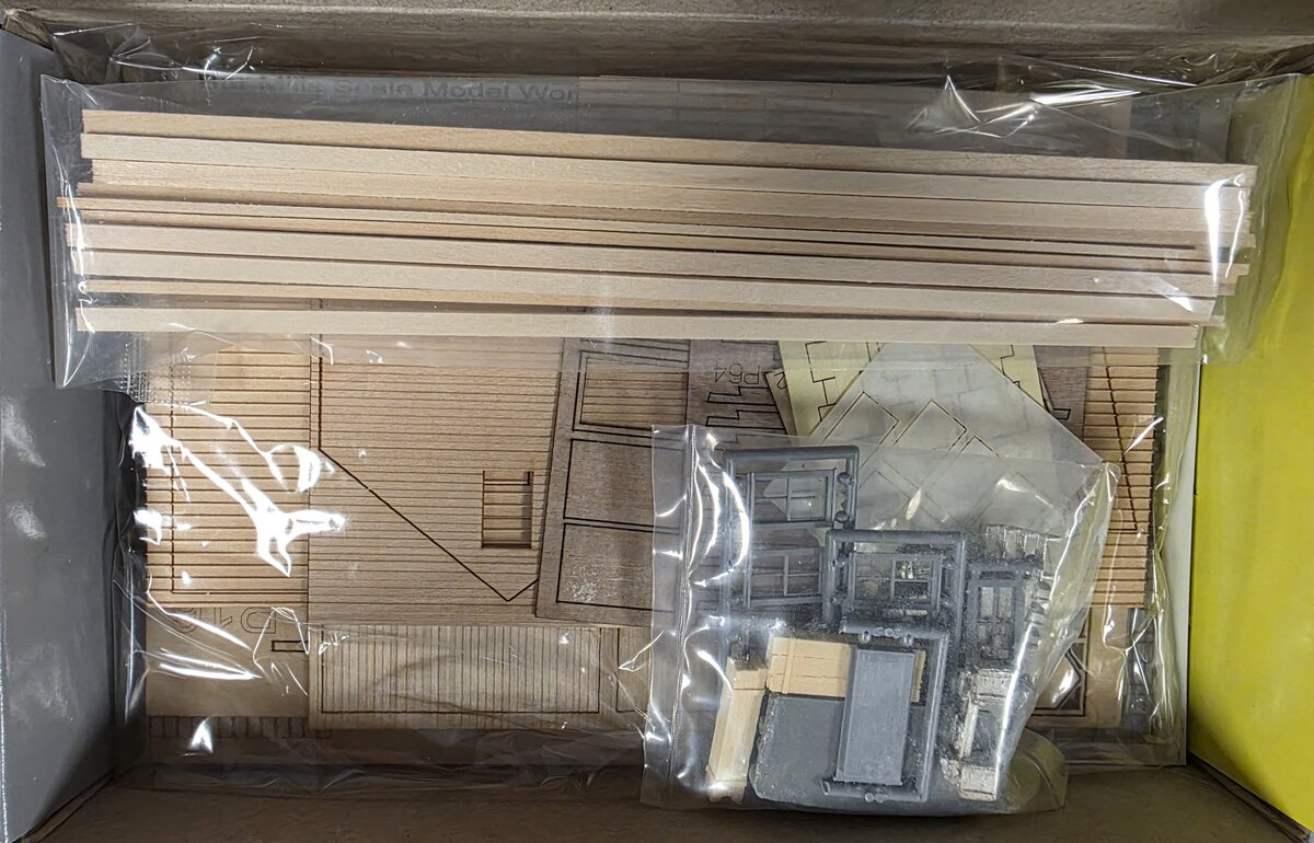 Bar Mills 0182 HO Oakleaf Shipping & Storage Laser Cut Model Kit