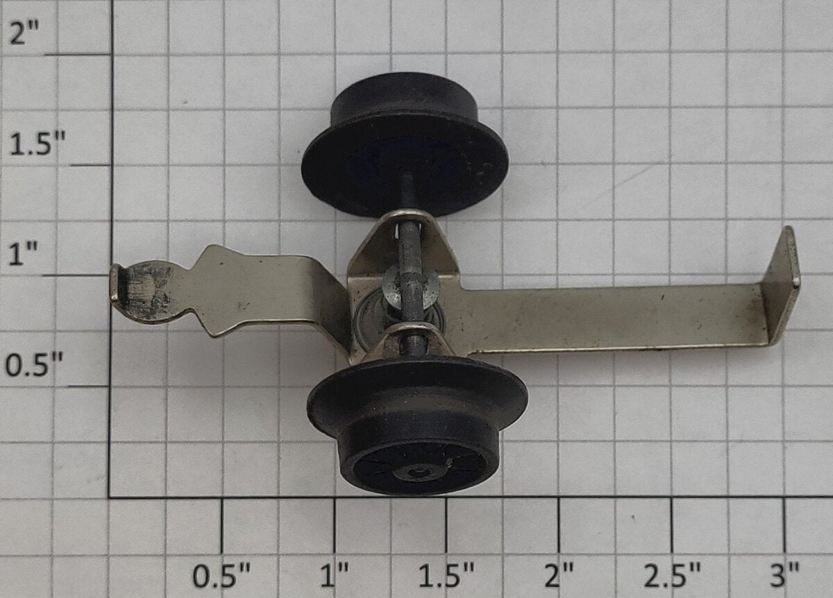 Lionel 8040-15 Nickel 2-Wheel Steam Loco Rear Truck Assembly