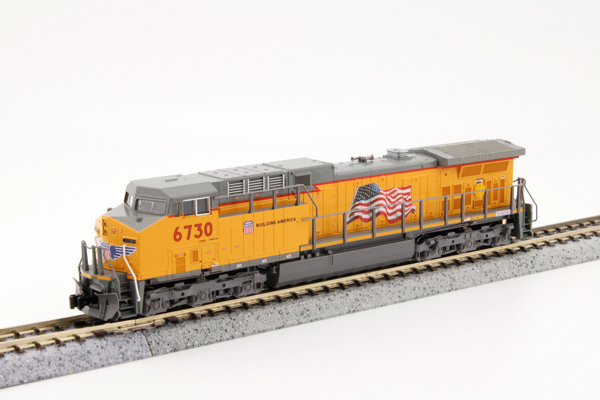 Kato 176-7040 N Union Pacific "Flag" AC4400CW Diesel Locomotive #6730