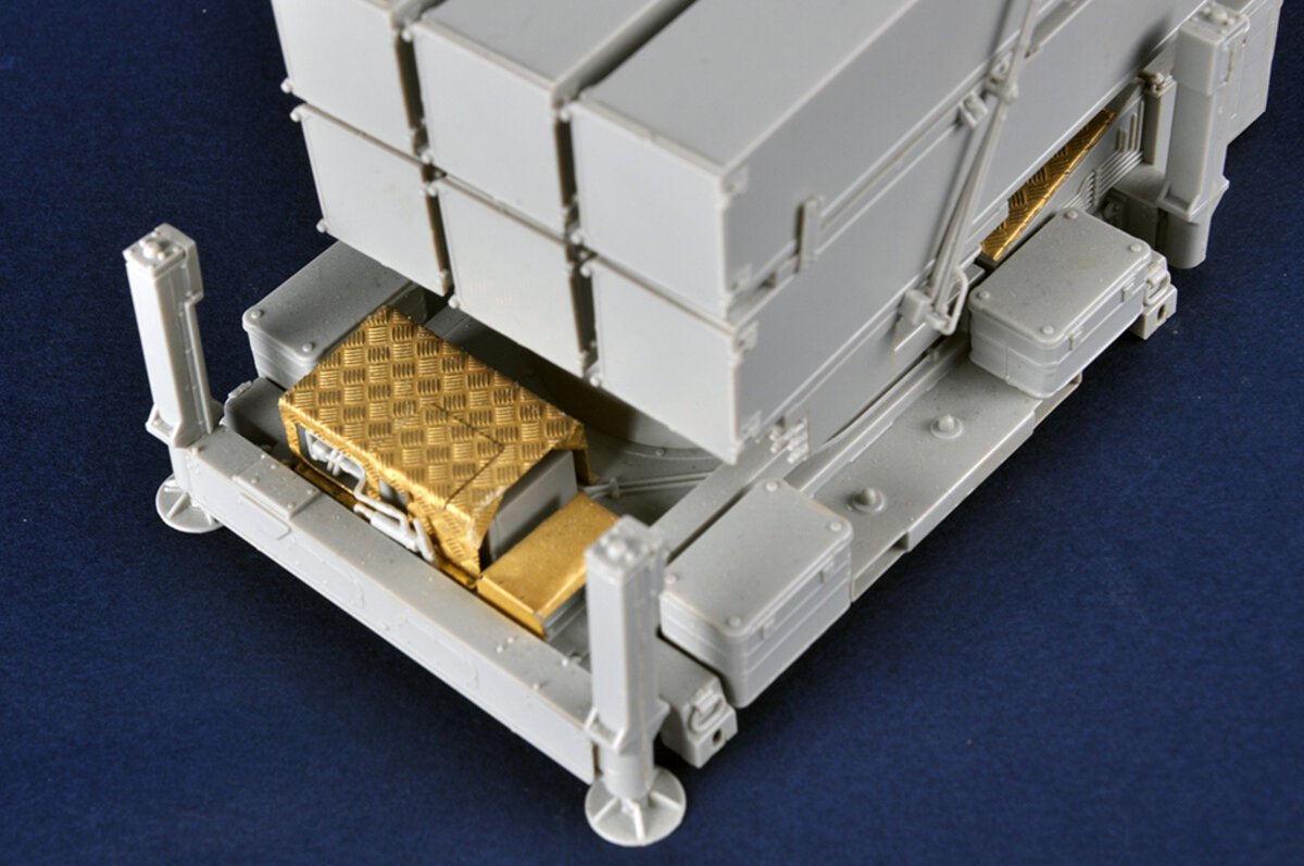 Trumpeter 01096 1:35 Norwegian Advanced Surface-to-Air Missile System Kit