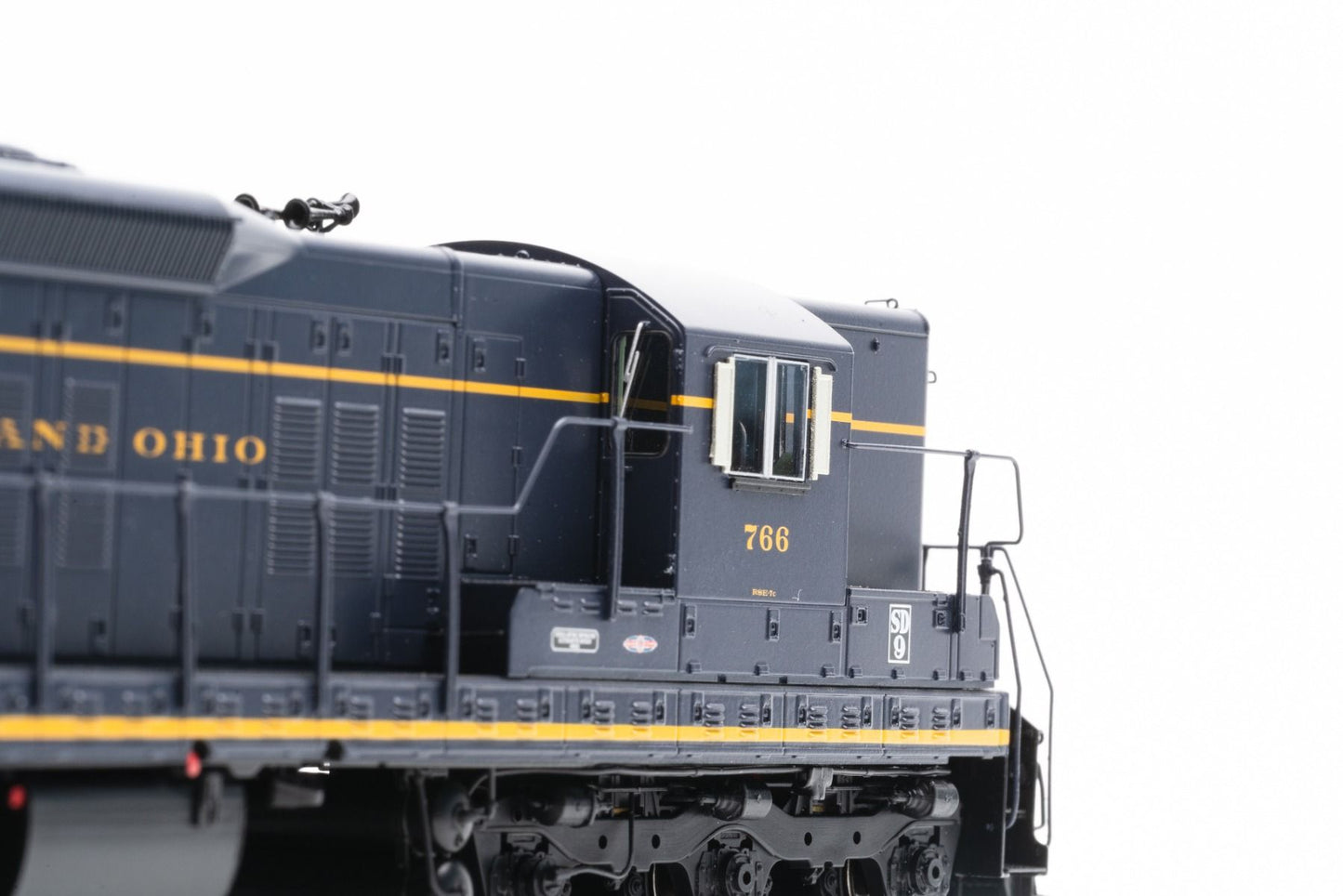 Rapido Trains 50217 HO Baltimore & Ohio EMD SD9 Diesel Locomotive DC/Silent #771