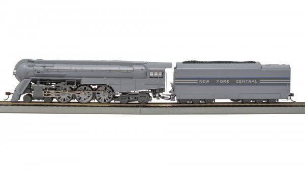Bachmann 56601 HO NYC Dreyfuss Streamlined Hudson Steam Locomotive #5445