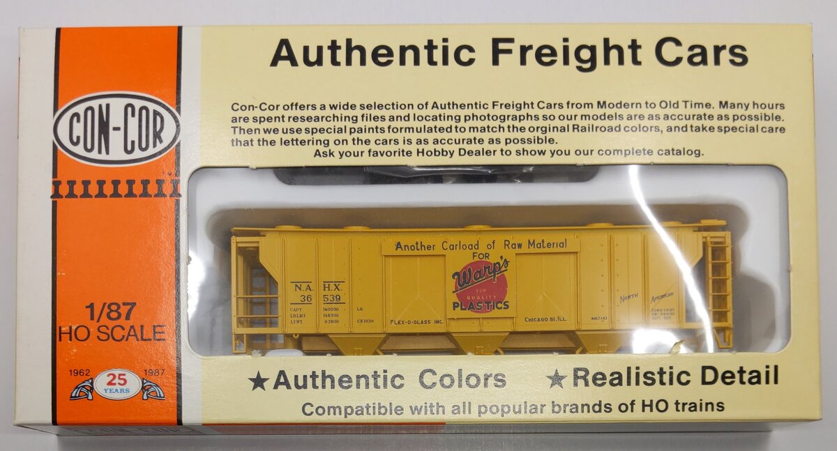 Con-Cor 0001-009530 HO Warp's Plastics PS-2 3-Bay Covered Hopper # 36539 Kit