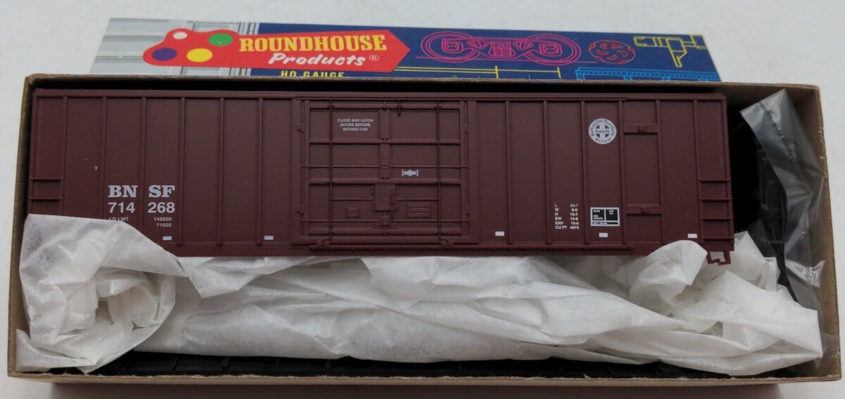 Roundhouse 3630 HO BNSF 50'''' FMC Plug Door Boxcar # 714268 Kit