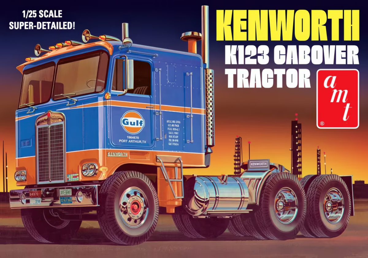 AMT 1433 1:25 Gulf Kenworth K-123 Cabover Tractor Plastic Model Kit