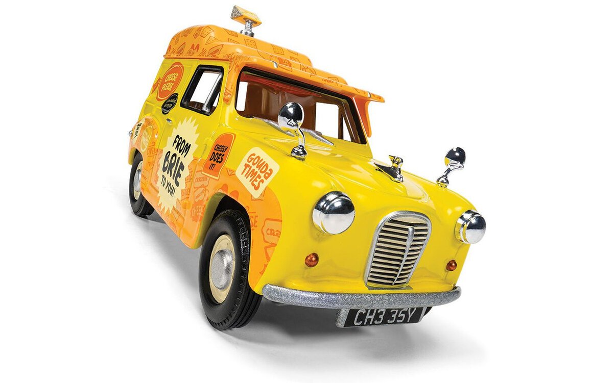 Corgi CC80506 1:43 Wallace & Gromit Cheese Please A35 Delivery Van Diecast Model