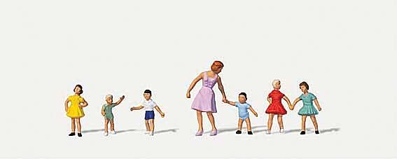 Merten 212591 HO At the Kindergarten Figures (Set of 7)