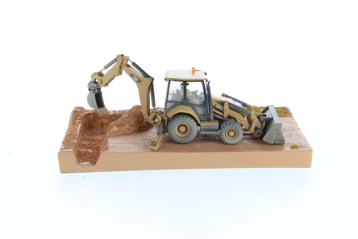 DieCast Masters 85755 1:50 CAT 420F2 IT Weathered Backhoe Loader Diecast Model