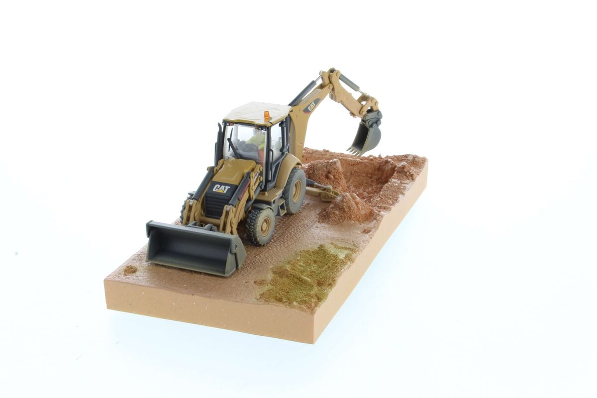 DieCast Masters 85755 1:50 CAT 420F2 IT Weathered Backhoe Loader Diecast Model