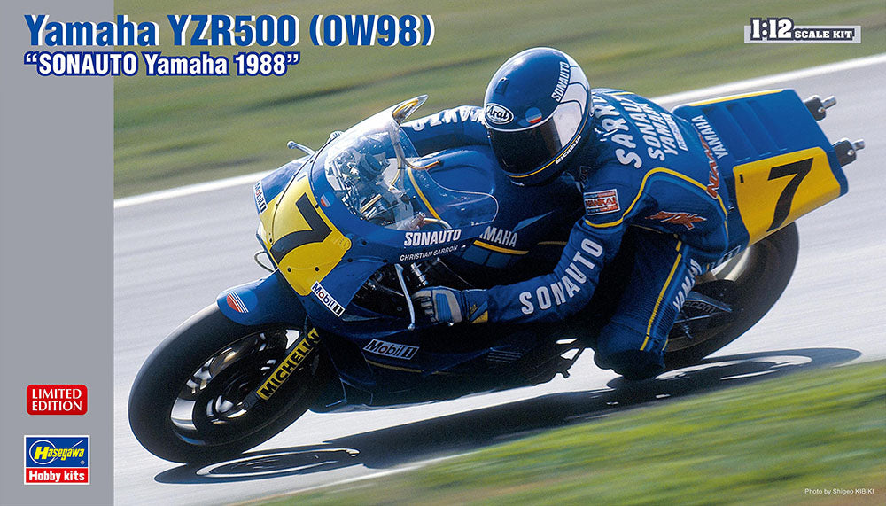 Hasegawa 21752 1:12 1988 Yamaha YZR500 Motorcycle Plastic Model Kit