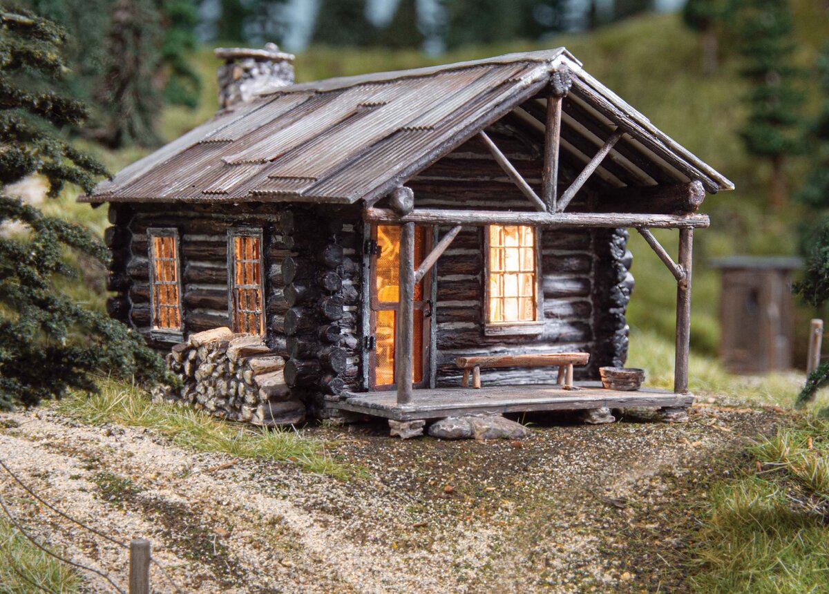 Woodland Scenics BR4961 N Built-&-Ready Cozy Cabin Assembled Building
